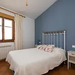 Casa Ernesto. Piscina Climatizada, Porche Y Garaje Holiday home Zamora