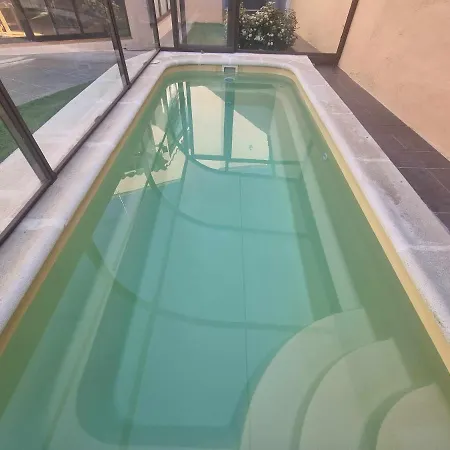 別荘 Casa Ernesto. Piscina Climatizada, Porche Y Garaje