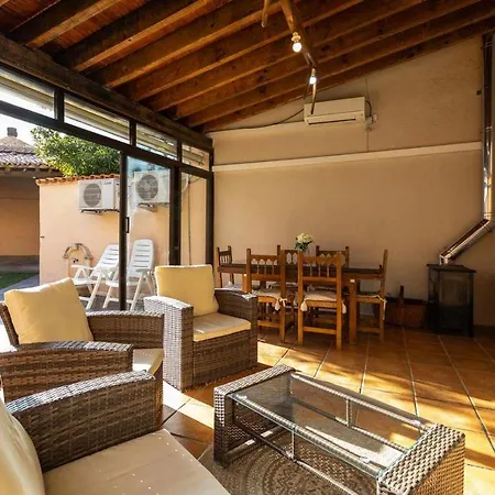 Casa Ernesto Piscina Climatizada, Porche Y Garaje