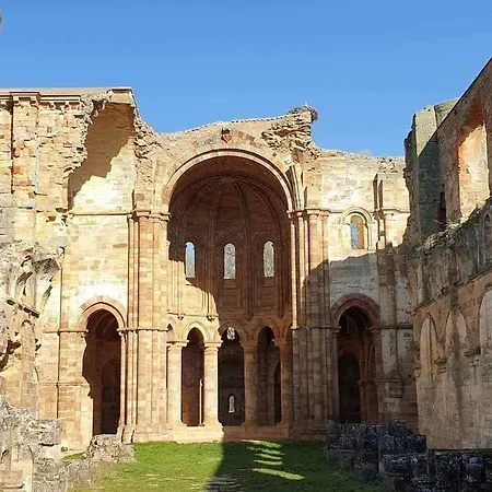Дом отдыха Casa Ernesto Piscina Climatizada, Porche Y Garaje