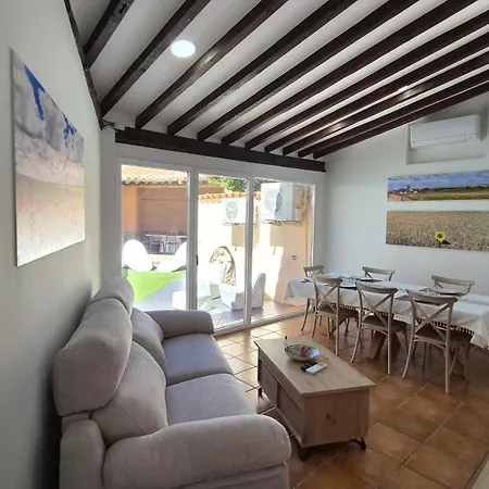 Casa Ernesto. Piscina Climatizada, Porche Y Garaje サモラ