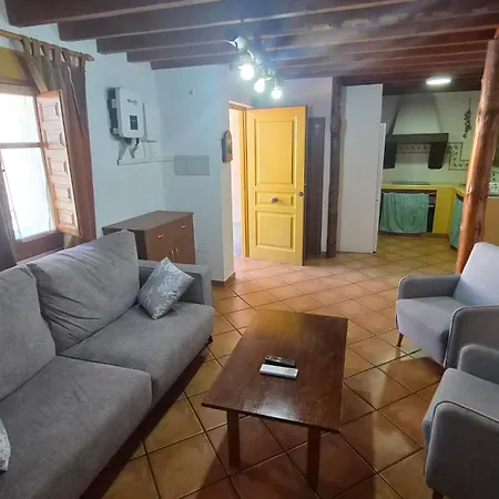 Casa Ernesto. Piscina Climatizada, Porche Y Garaje *