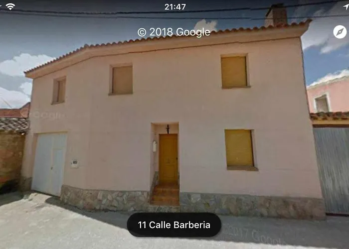 בית נופש Casa Ernesto Piscina Climatizada, Porche Y Garaje זמורה