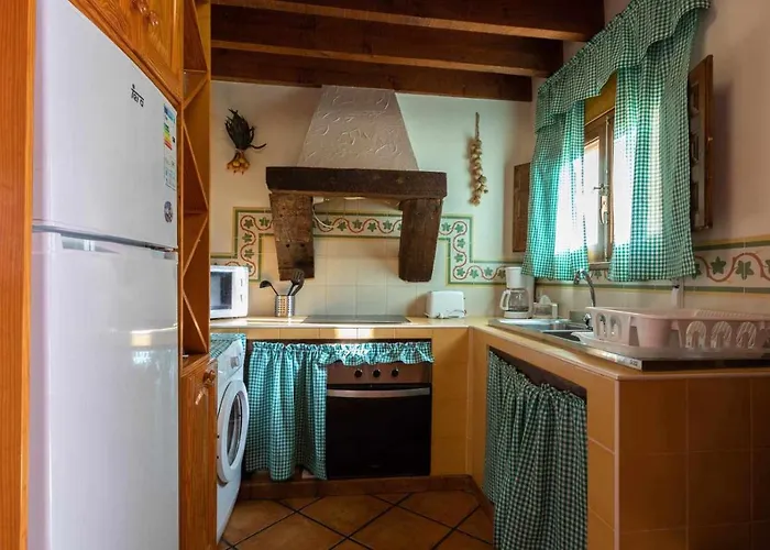 Casa Ernesto Piscina Climatizada, Porche Y Garaje בית נופש *