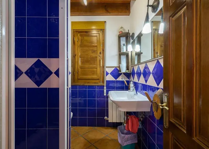 בית נופש Casa Ernesto Piscina Climatizada, Porche Y Garaje